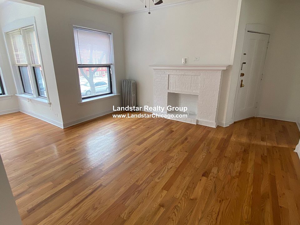 1st image of 3051 W Gunnison St #1