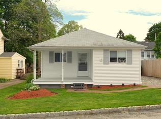 62 Surf Ave, Warwick, RI 02889