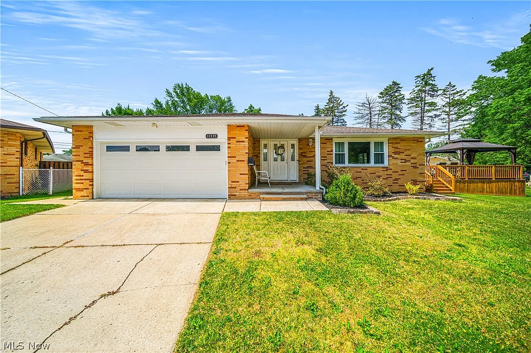 11339 Gordon Dr photo 1
