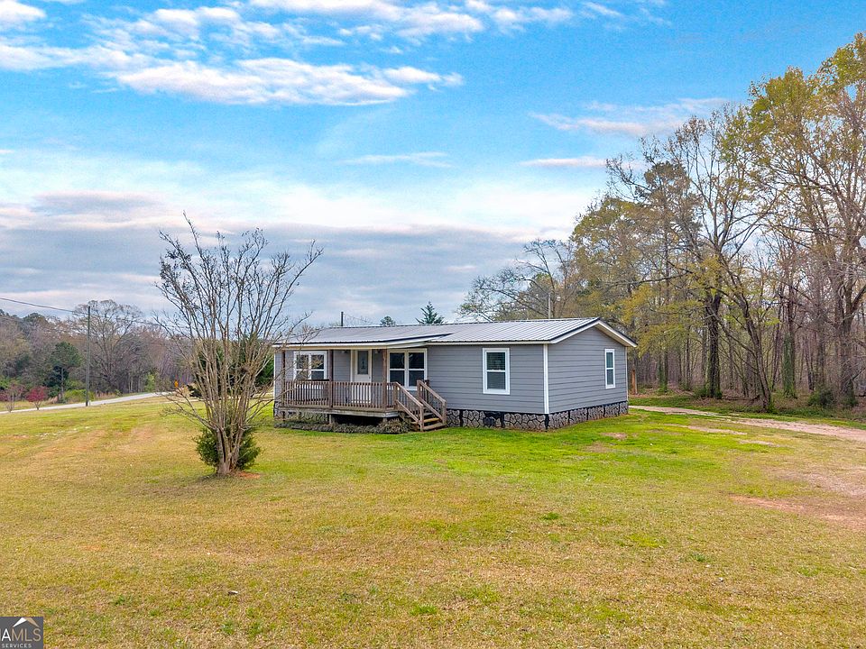 1st image of 31 Woodland Dr