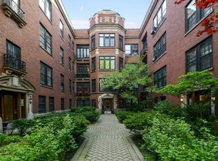 2912 N Pine Grove Ave APT 1, Chicago, IL 60657