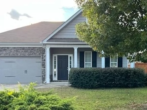 112 Chickasaw Ct, Byron, GA 31008