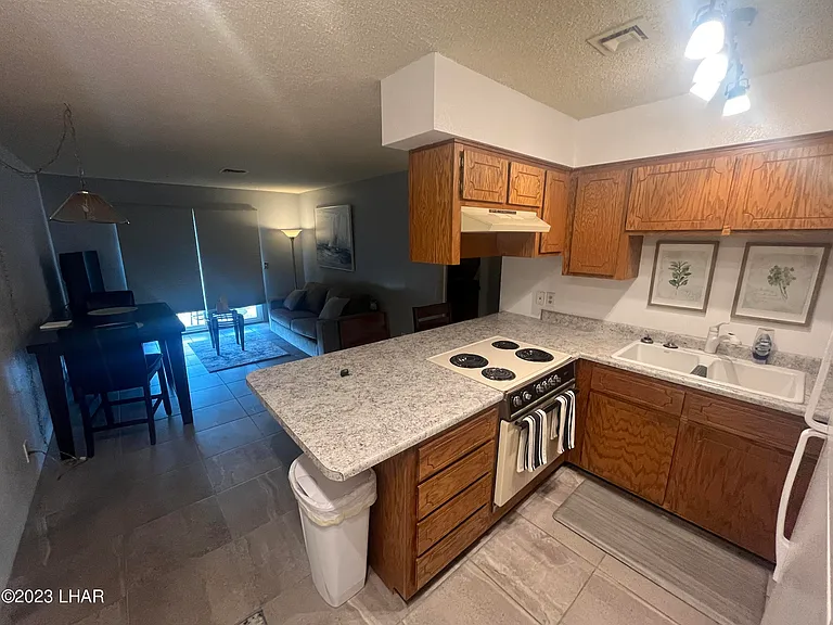 1720 Bahama Ave #B-1 — Photo 15