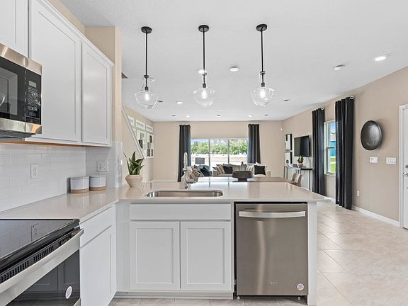 Entertain Effortlessly- Model Pictured