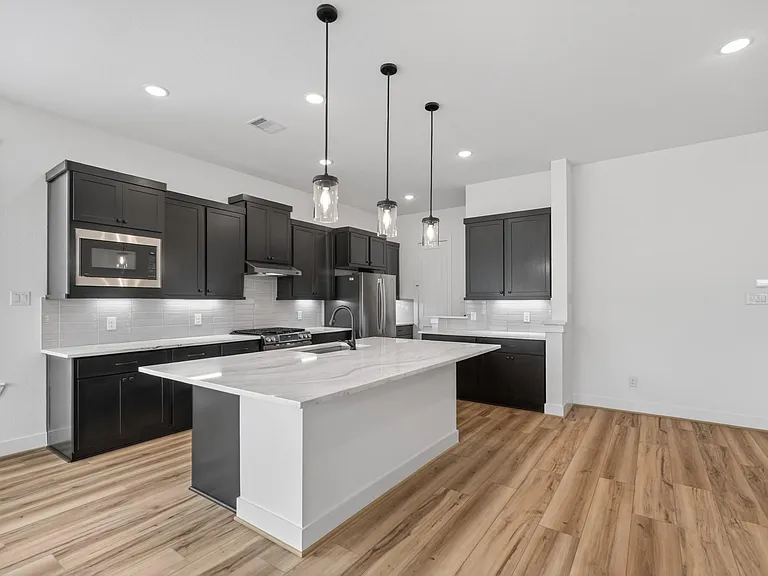 9738 Roaring River Falls Ln — Photo 12
