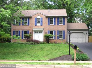 8438 Briar Creek Dr, Annandale, VA 22003