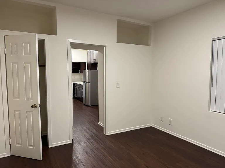 402 S Canyon Blvd #2 — Photo 8
