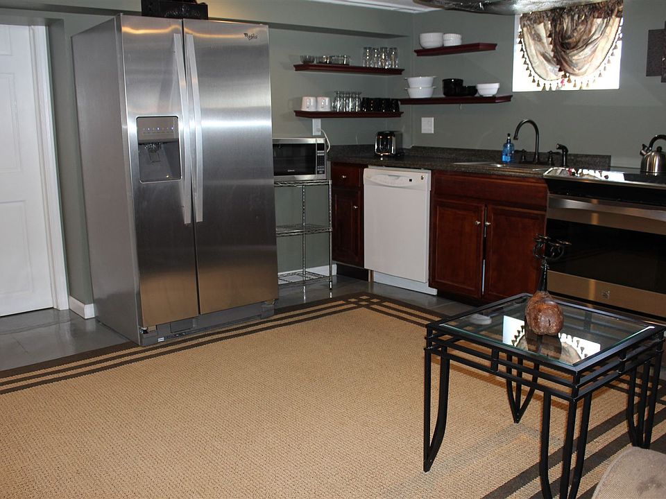 EFFICIENCY KITCHEN