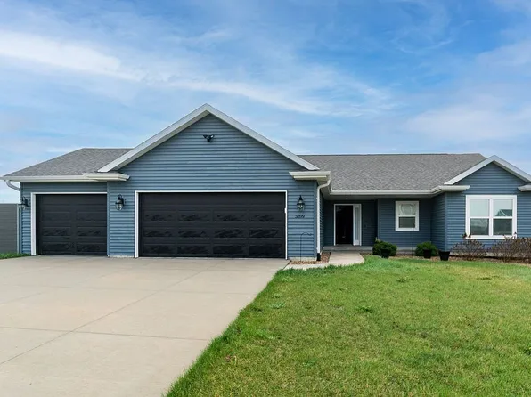 3399 Edgebrooke Dr, Marion, IA 52302
