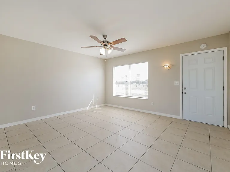 8344 Trionfo Ave — Photo 3
