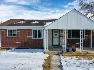1384 S Kendall Ct, Lakewood, CO 80232