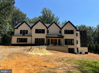 7115 Crail Dr, Bethesda, MD