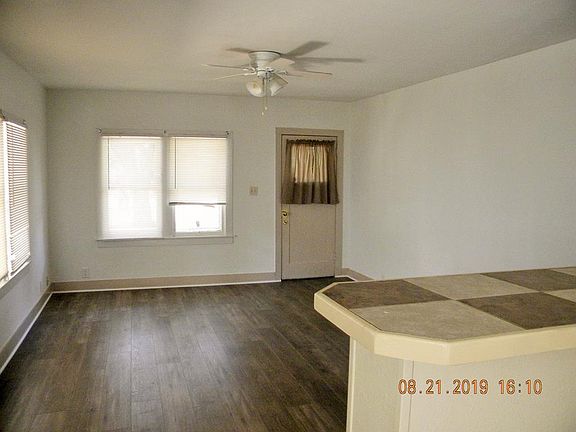 5th image of 2203 W Avenue L