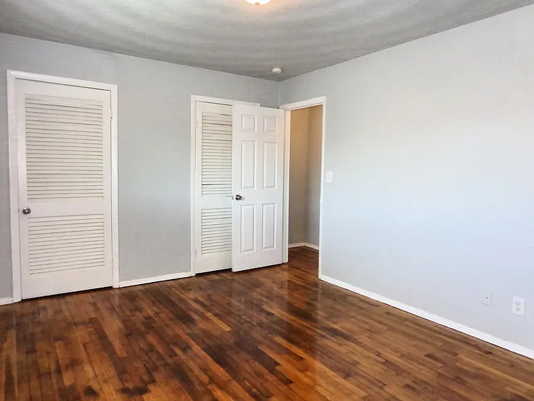 Pembroke Pines Apartments — Photo 8