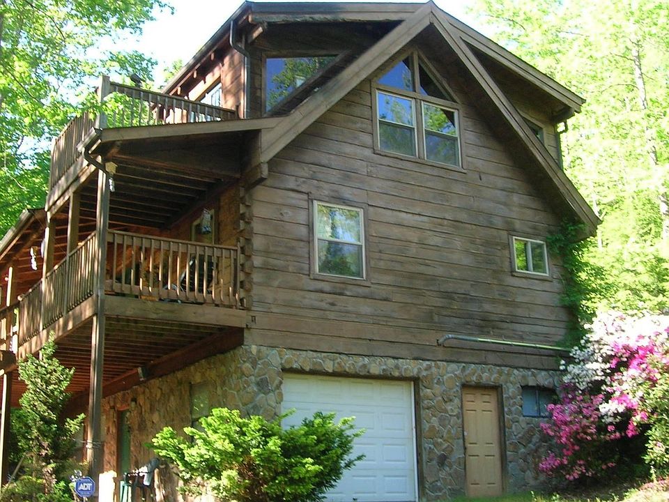 2nd image of 525 Frost Bottom Rd