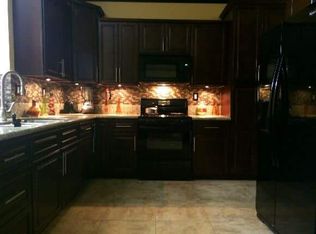 10925 Pershing Dr, Adelanto, CA 92301