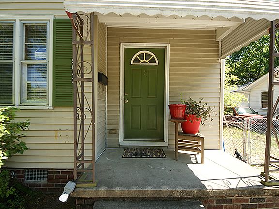 2nd image of 5642 Meadow Ave