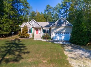 564 Anchor Dr, Bracey, VA 23919