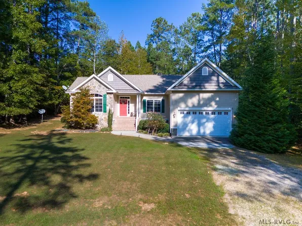 564 Anchor Dr, Bracey, VA 23919