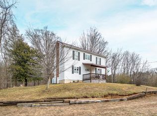 5069 Smith Mountain Lake Pkwy, Huddleston, VA 24104