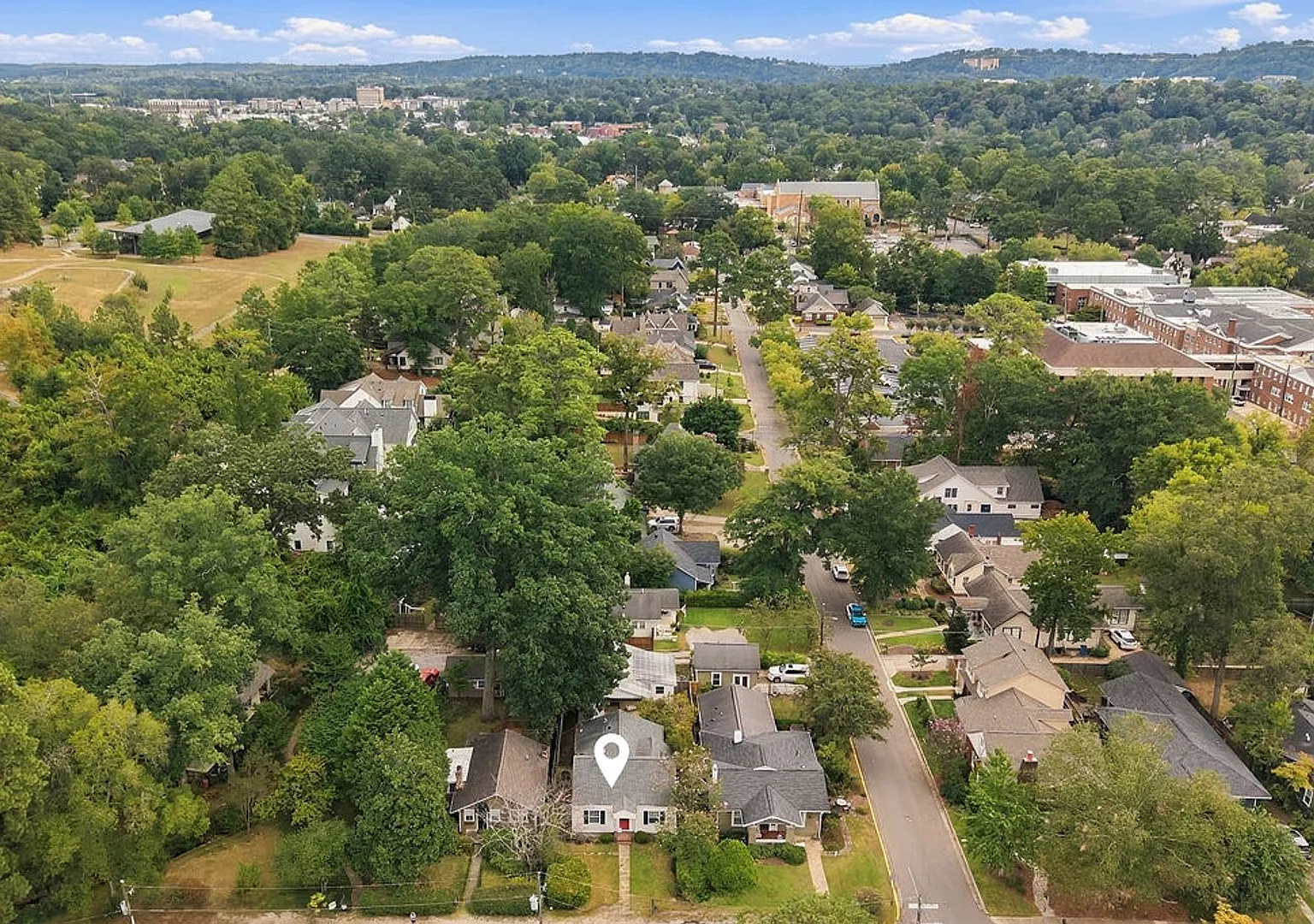 Adorable 3BR/2BA house in Edgewood/Homewood — Photo 2