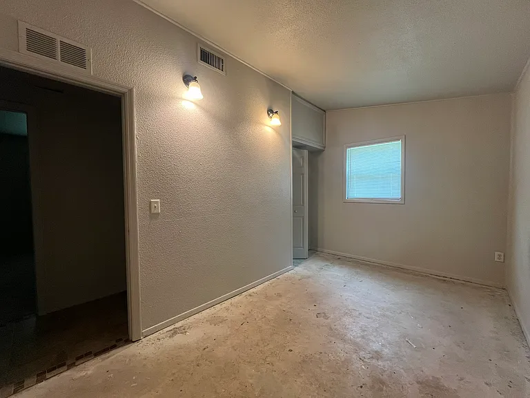 13711 NW 158th Pl — Photo 6