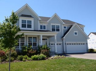 3665 Shaughnessy Dr, Elgin, IL 60124