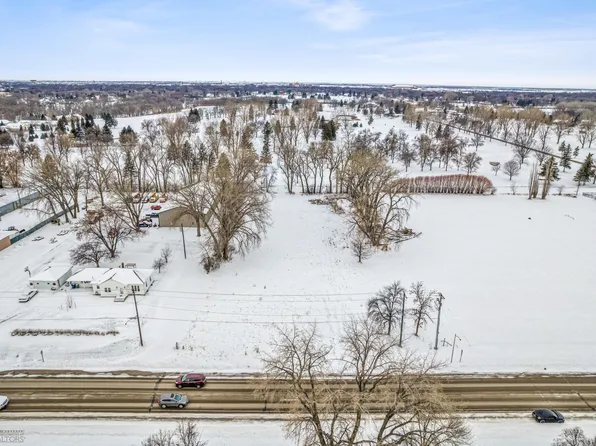 (undisclosed Address), Moorhead, MN 56560