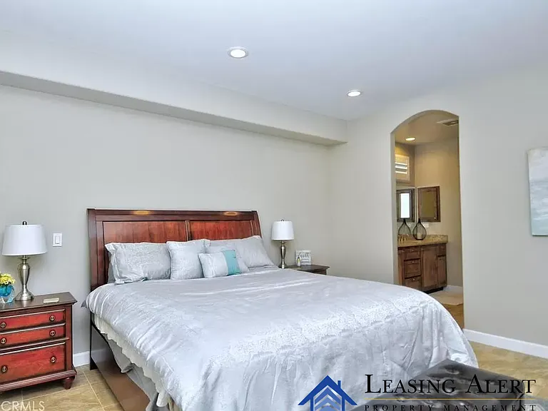 2526 Coburn Ln — Photo 23