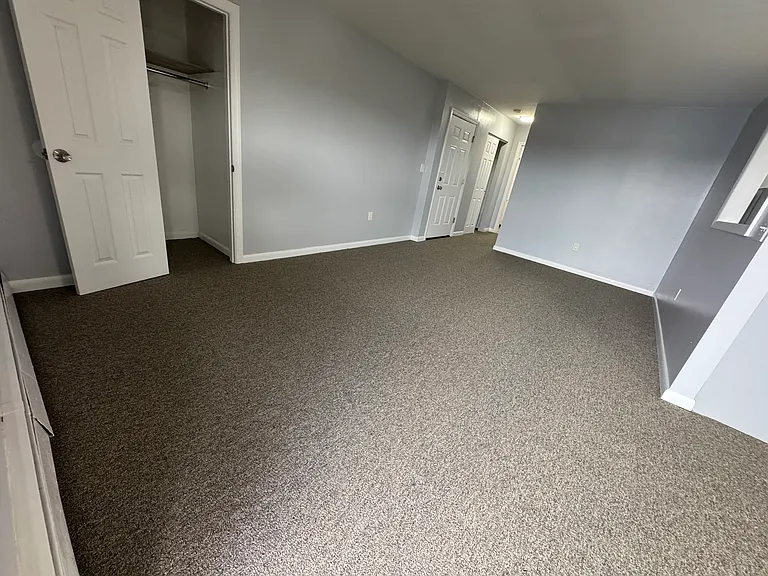 4113 Liberty Ave #E — Photo 5