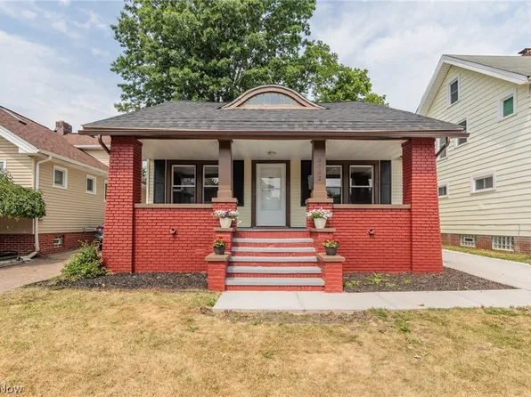 3702 W 136th St, Cleveland, OH 44111