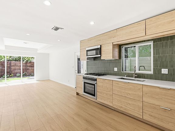 5th image of 4360 Alla Rd