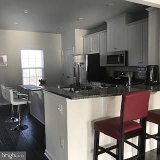3rd image of 9563 Watts Rd