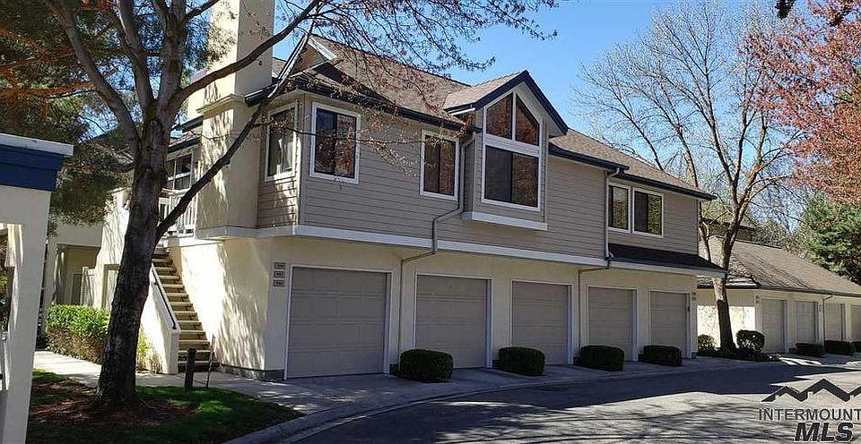 Front of Condo