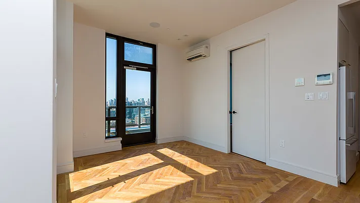 Rented by Nooklyn NYC LLC | media 87