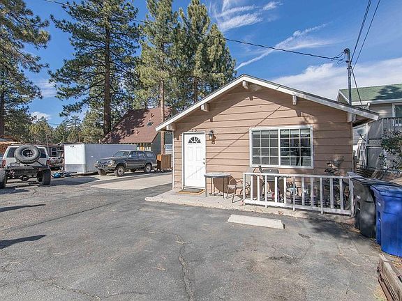 2nd image of 543 W Big Bear Blvd
