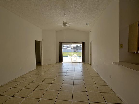 5th image of 17348 Woodcrest Way