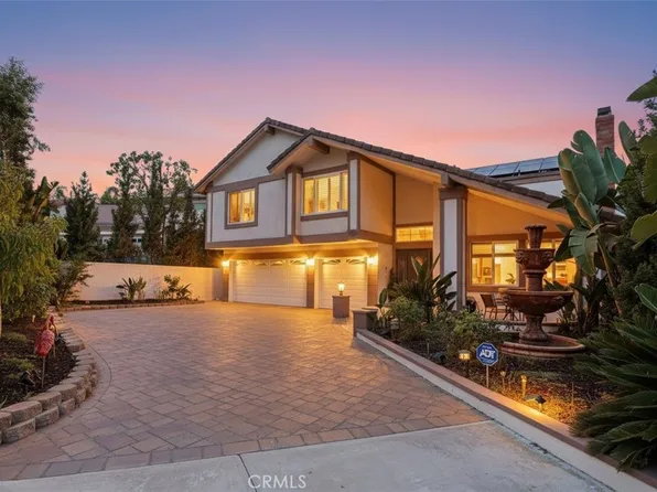 6425 E Shady Valley Ln, Anaheim, CA 92807