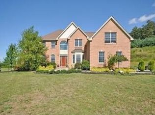 14 Sugar Loaf Hl, Millstone Township, NJ 08510