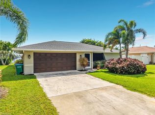 928 SW 52nd ST, CAPE CORAL, FL 33914