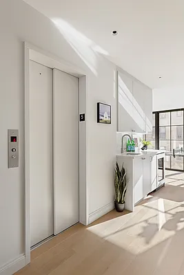 Rented by Compass | media 47