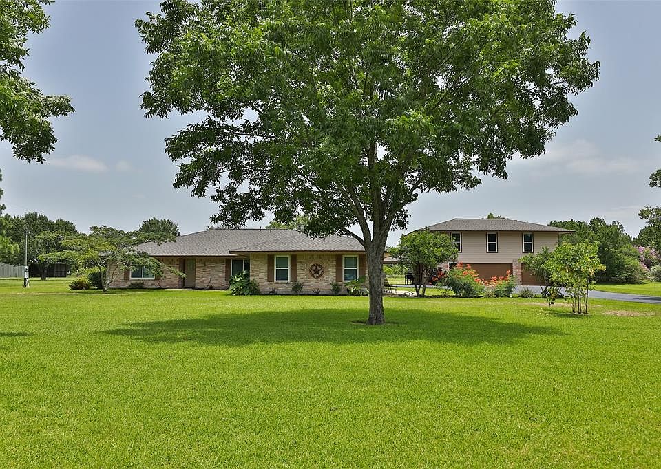 1st image of 10210 W Hidden Lake Ln