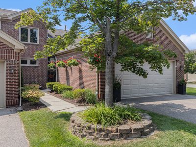 113 Ponds View Dr, Ann Arbor, MI, 48103