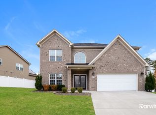2875 Eland Dr, Winston Salem, NC 27127