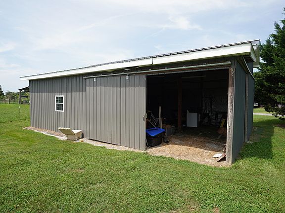 3rd image of 6016 Highway 92