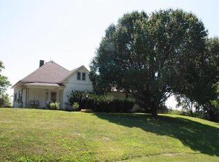 103 Home St, De Kalb, MO 64440