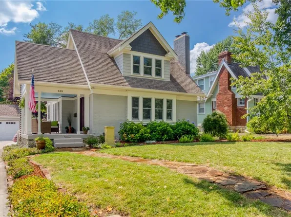 109 E Dartmouth Rd, Kansas City, MO 64113