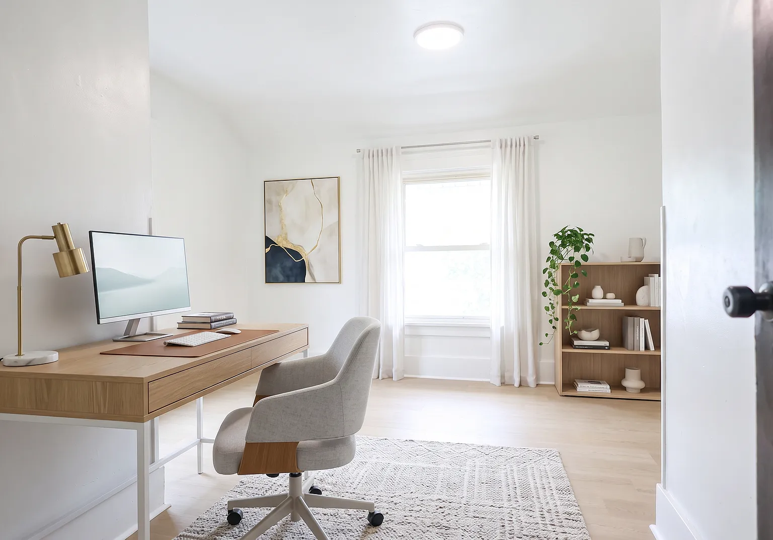Welcome to 1119 W 11th Street, Lorain! — Photo 1