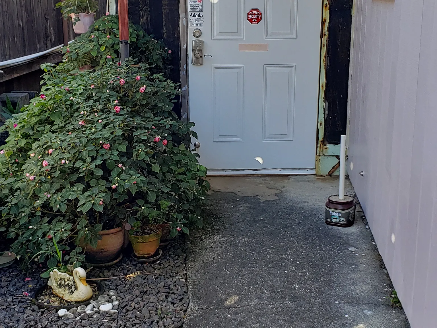 Studio, 400 sqft, $1,700 — Photo 2
