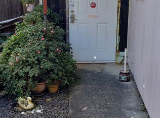 3337 Pakanu St, Honolulu, HI 96822